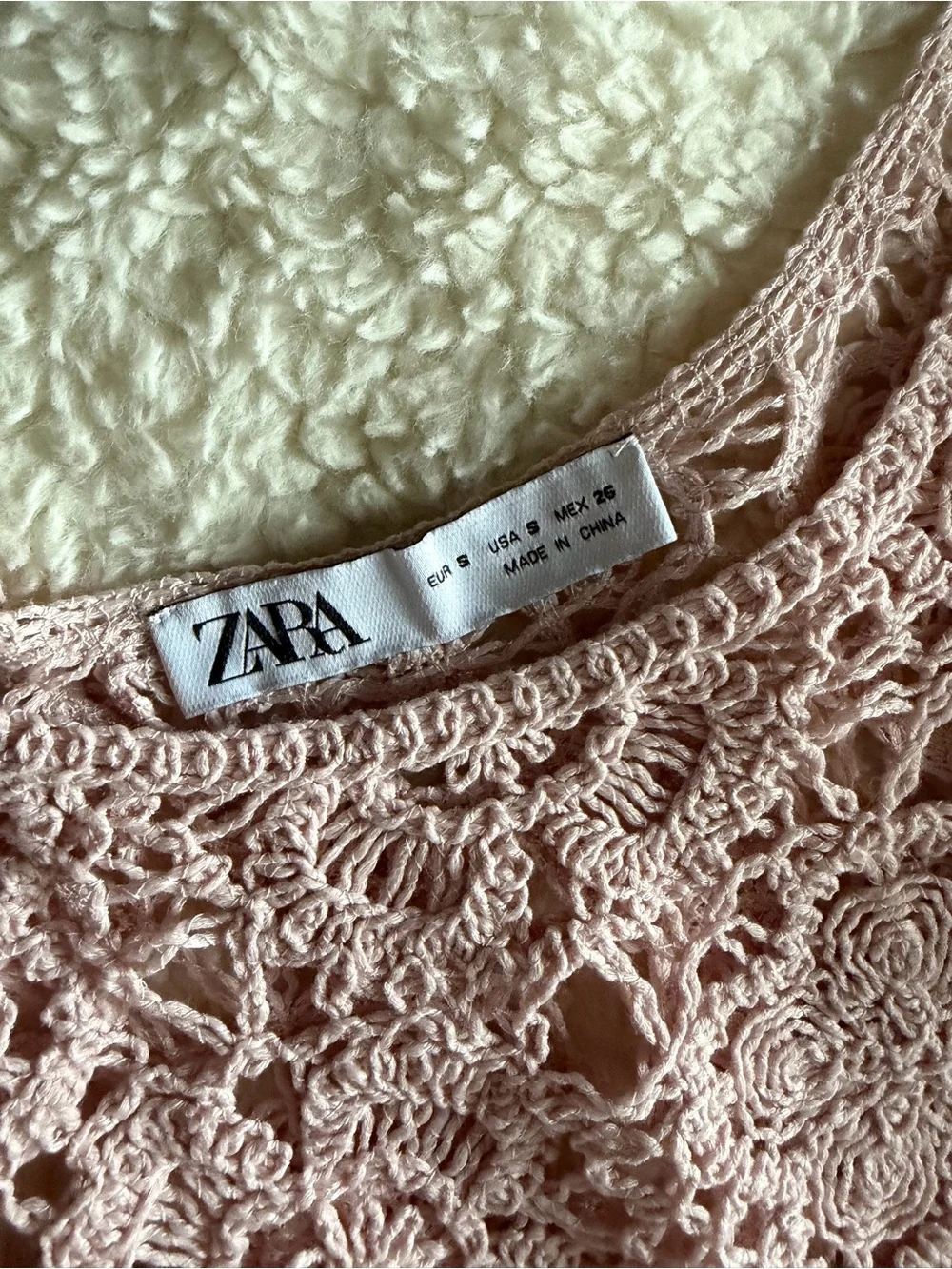 Zara Dusty Pink Crochet Lace Puff-Sleeve Crop Top